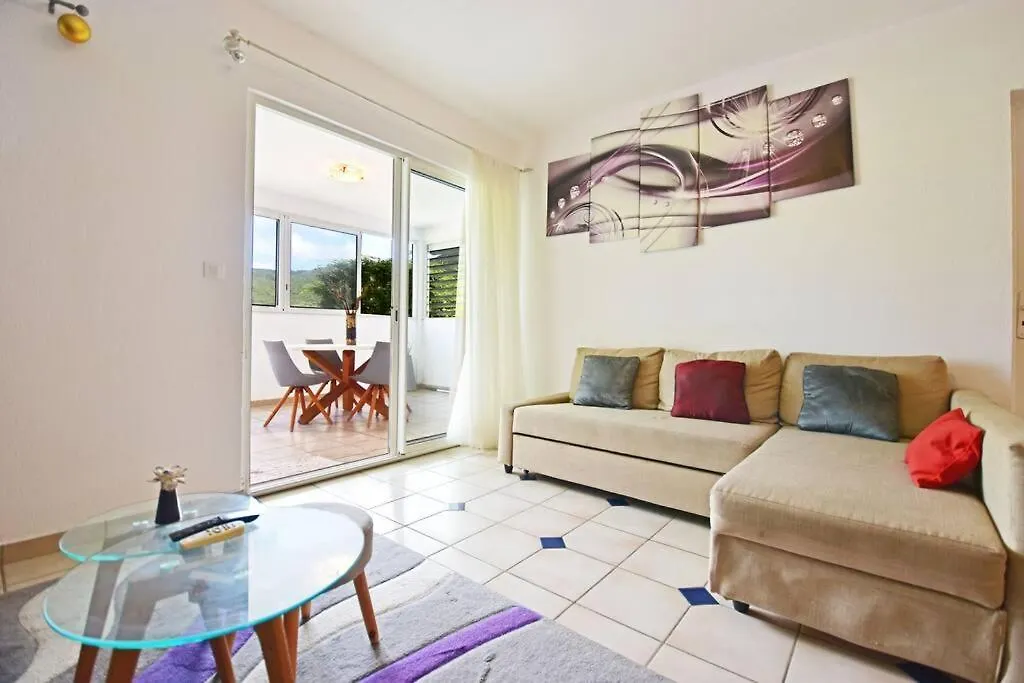 1 Bedroom With Pool - Close To Downtown Marigot Marigot  Apartment Marigot (Saint Martin)